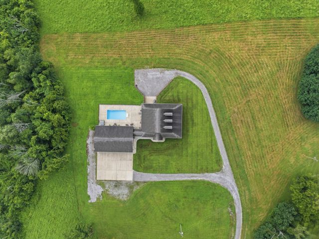 1655 Blackburn Ln, Spring Hill, TN 37174