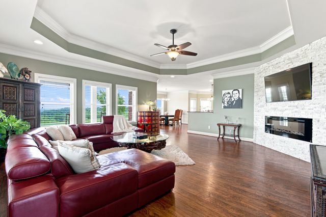 1655 Blackburn Ln, Spring Hill, TN 37174