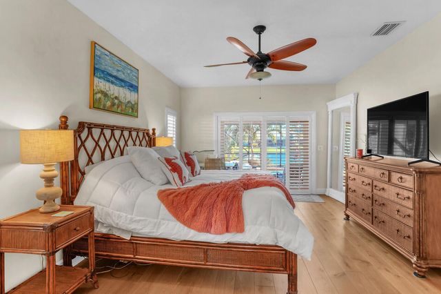 8951 SE Marina Bay Drive, Hobe Sound, FL 33455