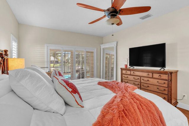 8951 SE Marina Bay Drive, Hobe Sound, FL 33455