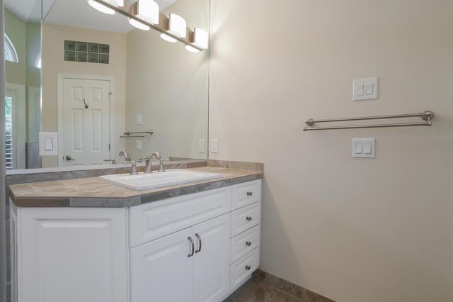 8951 SE Marina Bay Drive, Hobe Sound, FL 33455