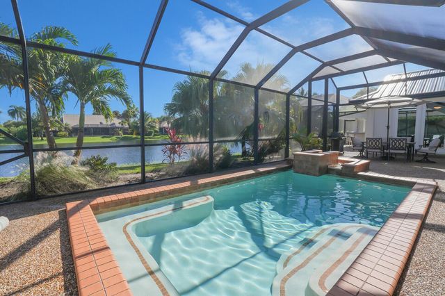 8951 SE Marina Bay Drive, Hobe Sound, FL 33455
