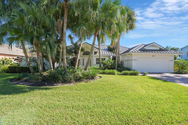 8951 SE Marina Bay Drive, Hobe Sound, FL 33455
