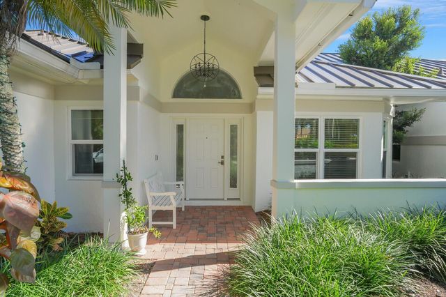 8951 SE Marina Bay Drive, Hobe Sound, FL 33455