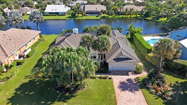 8951 SE Marina Bay Drive, Hobe Sound, FL 33455