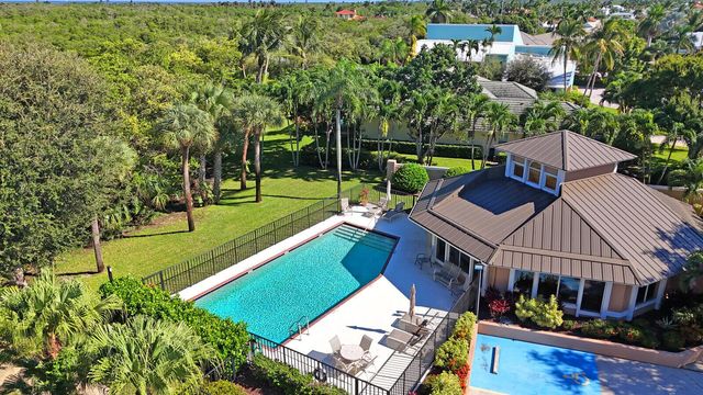 8951 SE Marina Bay Drive, Hobe Sound, FL 33455