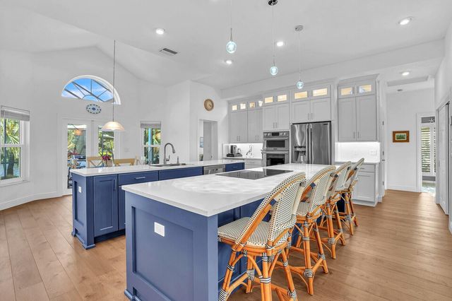 8951 SE Marina Bay Drive, Hobe Sound, FL 33455