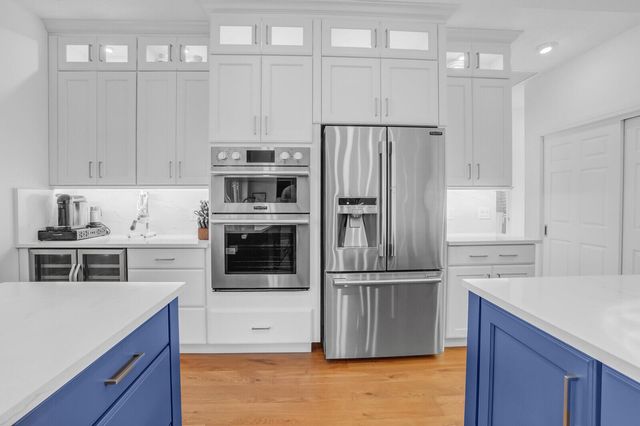 8951 SE Marina Bay Drive, Hobe Sound, FL 33455