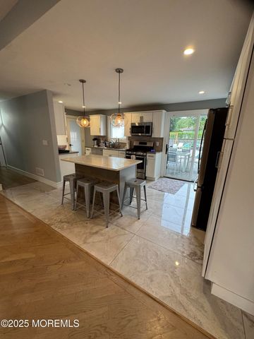 259 Roosevelt Avenue, Oakhurst, NJ 07755