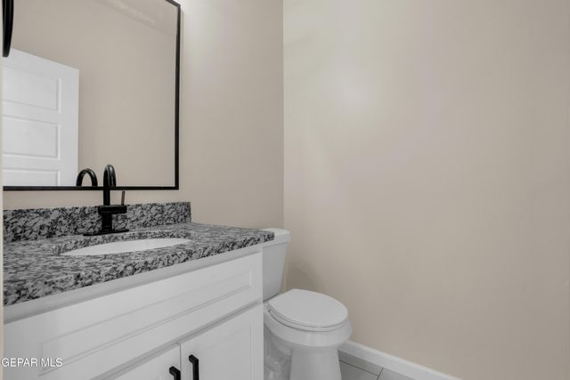 13345 Estancias De Missiones Street, San Elizario, TX 79849