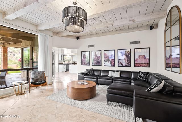 4737 E VALLEY VISTA Lane, Paradise Valley, AZ 85253