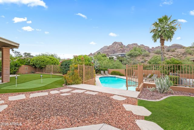 4737 E VALLEY VISTA Lane, Paradise Valley, AZ 85253