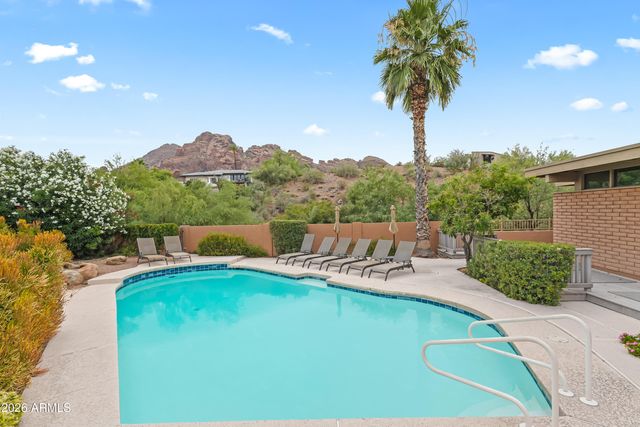 4737 E VALLEY VISTA Lane, Paradise Valley, AZ 85253