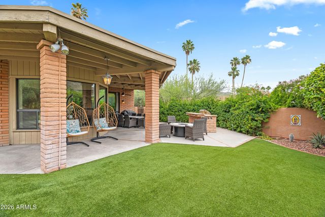 4737 E VALLEY VISTA Lane, Paradise Valley, AZ 85253