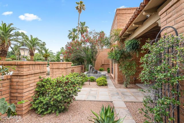 4737 E VALLEY VISTA Lane, Paradise Valley, AZ 85253