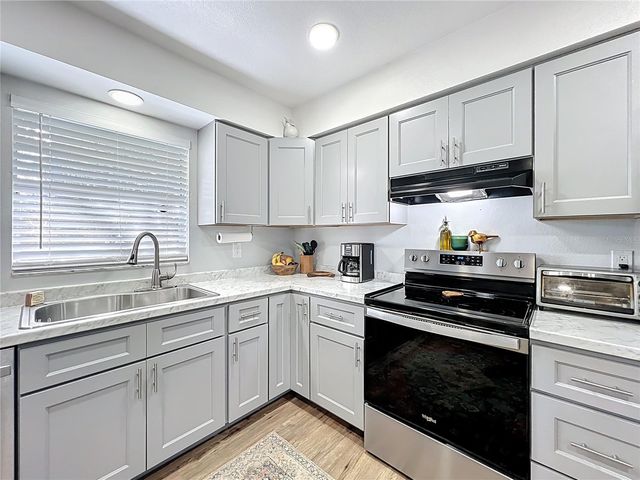 1199 JACKSON STREET, Oviedo, FL 32765