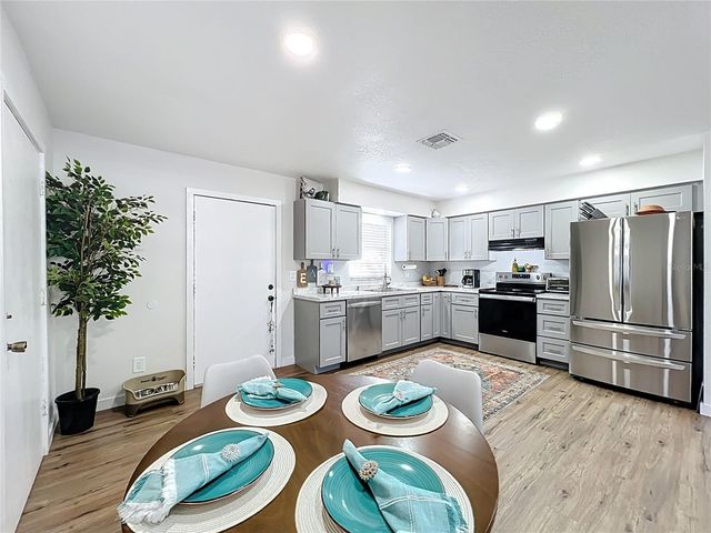 1199 JACKSON STREET, Oviedo, FL 32765