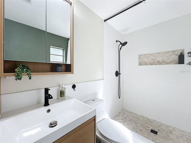 1199 JACKSON STREET, Oviedo, FL 32765