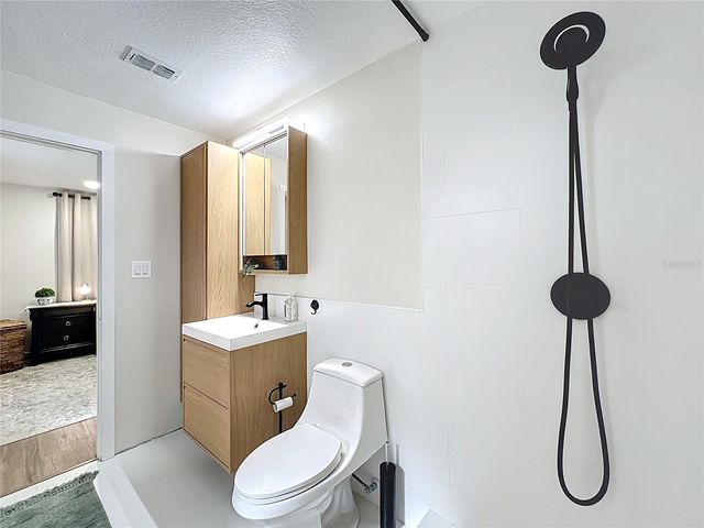 1199 JACKSON STREET, Oviedo, FL 32765