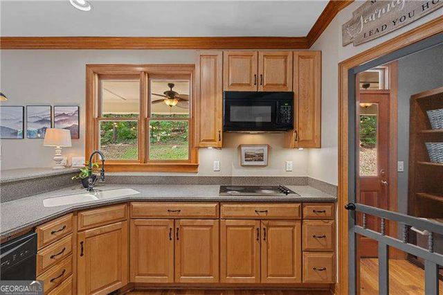 60 Hale Mountain Court, Hiram, GA 30141