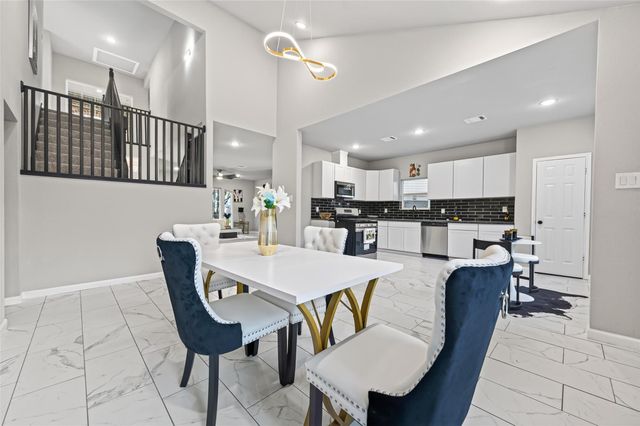 1311 Chippenham Court, Missouri City, TX 77459