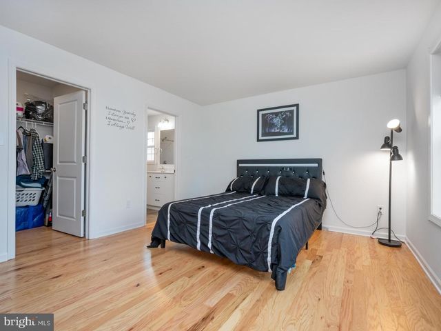 314 AMBERLEIGH LN, Shippensburg, PA 17257