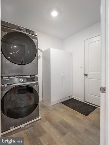 314 AMBERLEIGH LN, Shippensburg, PA 17257