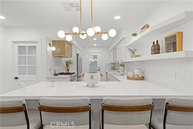 9461 Lotus, Westminster, CA 92683