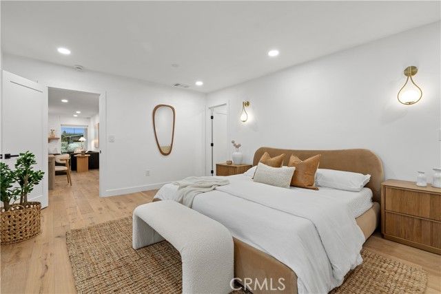 9461 Lotus, Westminster, CA 92683