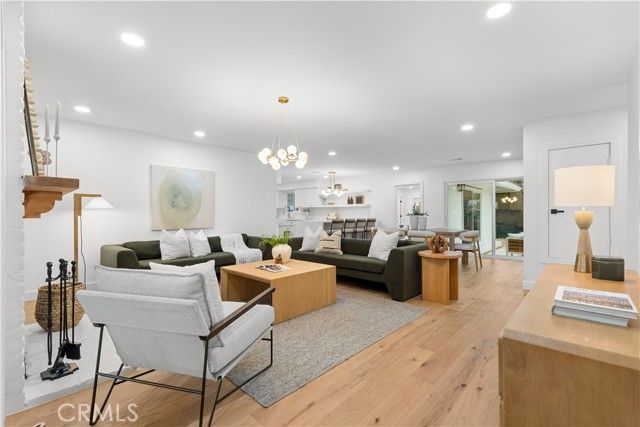 9461 Lotus, Westminster, CA 92683