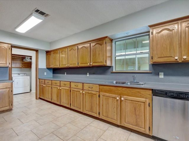 3910 Fm 1669, Huntington, TX 75949