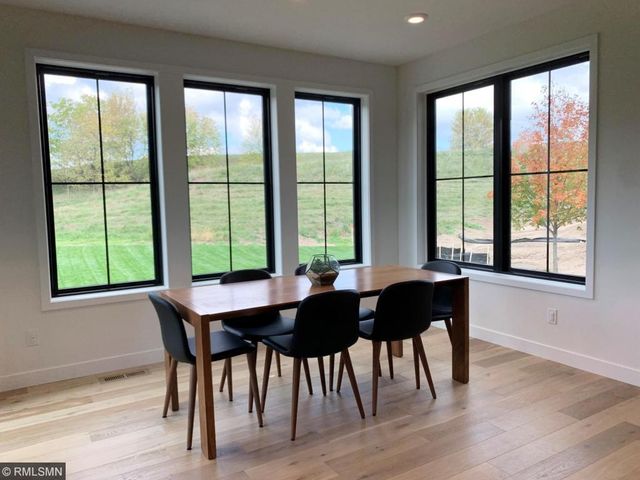 235 Old Wildwood Road, Mahtomedi, MN 55115