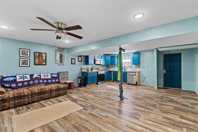 4146 Leslie Drive, Morristown, TN 37814