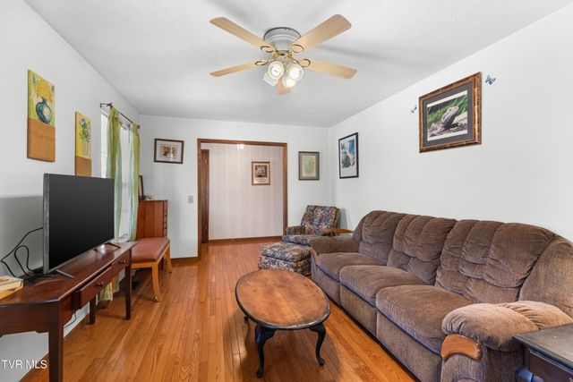 4146 Leslie Drive, Morristown, TN 37814