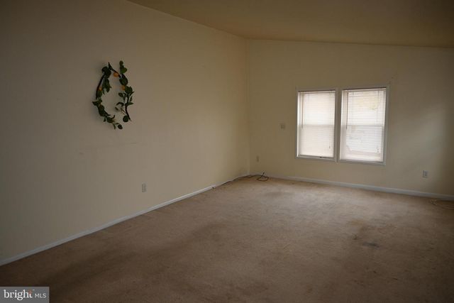 69 MAPLELEAF DR, Sellersville, PA 18960