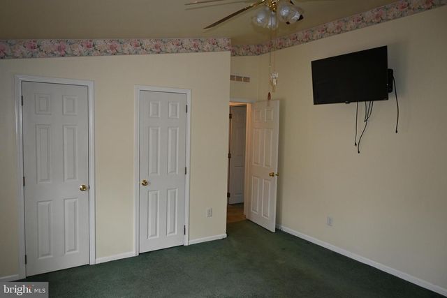 69 MAPLELEAF DR, Sellersville, PA 18960