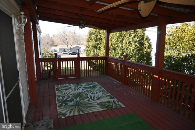 69 MAPLELEAF DR, Sellersville, PA 18960