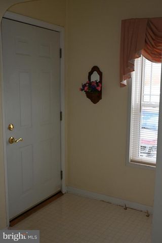 69 MAPLELEAF DR, Sellersville, PA 18960