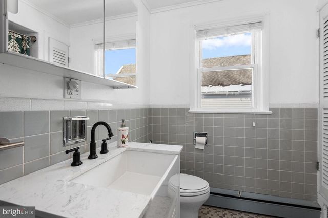 119 W MADISON AVE, Magnolia, NJ 08049