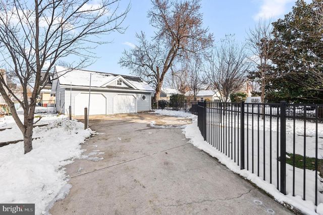 119 W MADISON AVE, Magnolia, NJ 08049