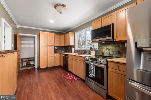 119 W MADISON AVE, Magnolia, NJ 08049