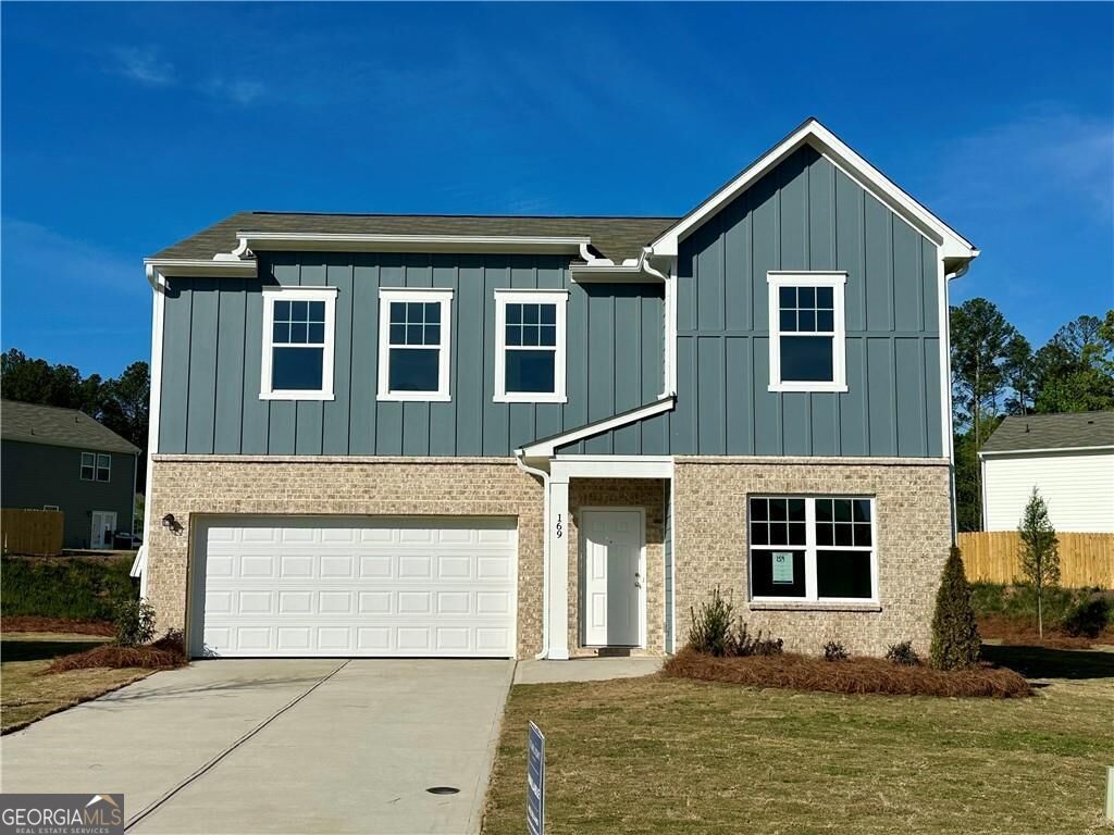 327 Champions Boulevard, Dallas, GA 30157