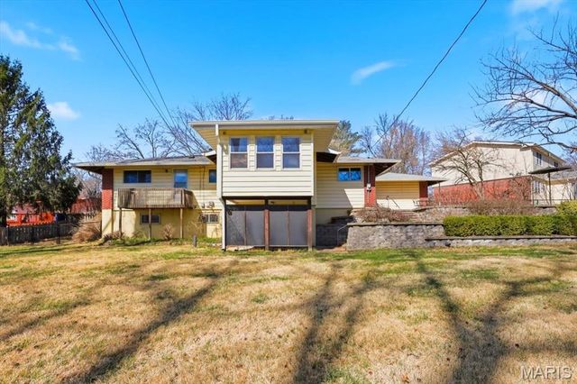 1500 Heirloom Court, St Louis, MO 63146