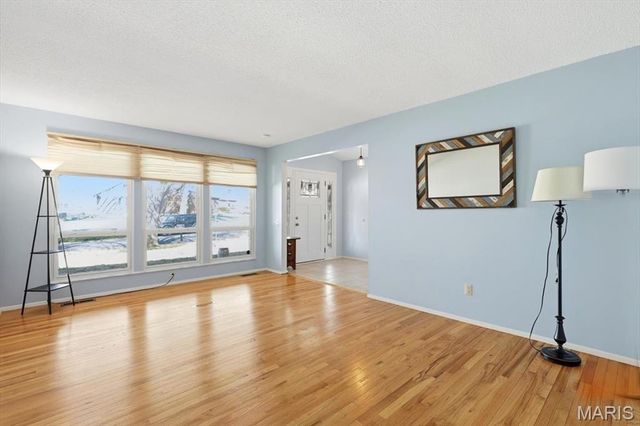 1500 Heirloom Court, St Louis, MO 63146