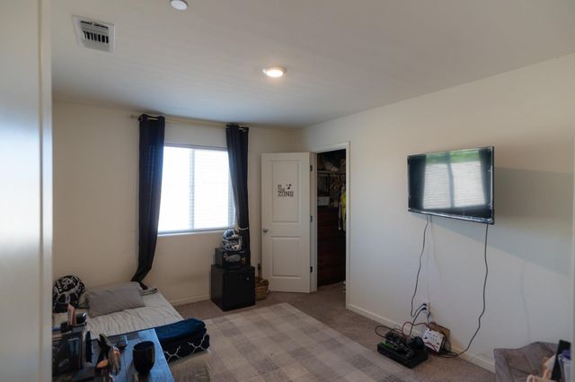 689 Coppola Court, Merced, CA 95348