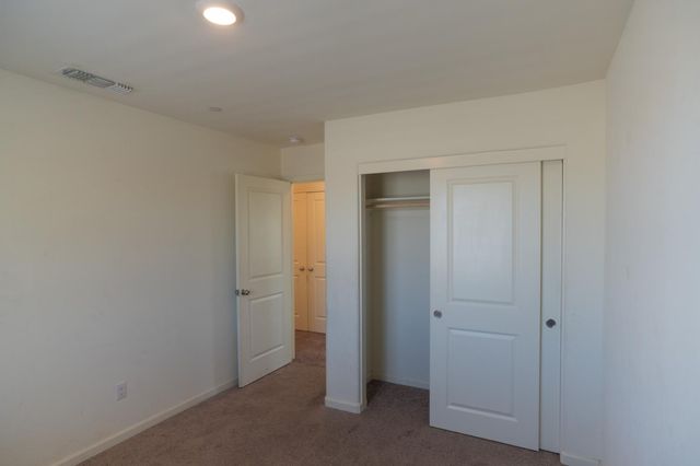 689 Coppola Court, Merced, CA 95348