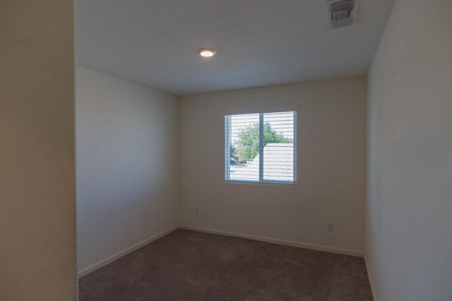 689 Coppola Court, Merced, CA 95348