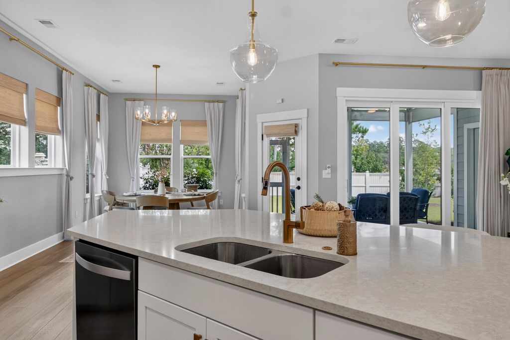 Image 16 of property listing at 500 Sound Drive, Summerville, SC 29486