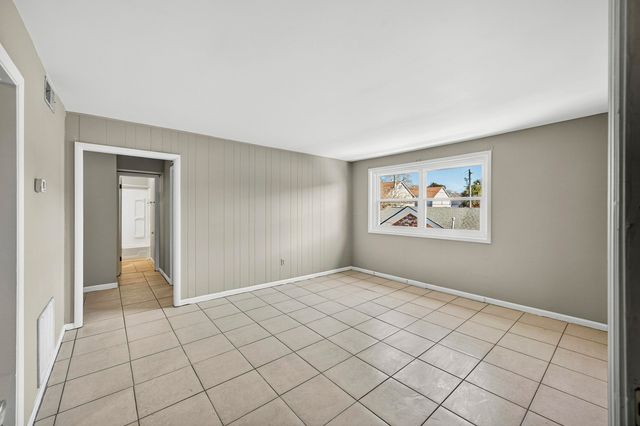 129 Congress Street Apt B, Charleston, SC 29403