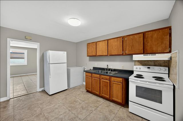 129 Congress Street Apt B, Charleston, SC 29403
